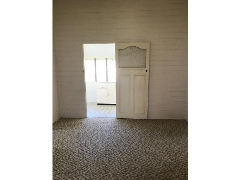 10 Oswald Street, Allenstown QLD 4700